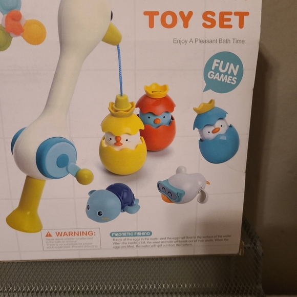Lock Target GO Fishing baby bath toy set NIB 18 months and up - Picture 6 of 10